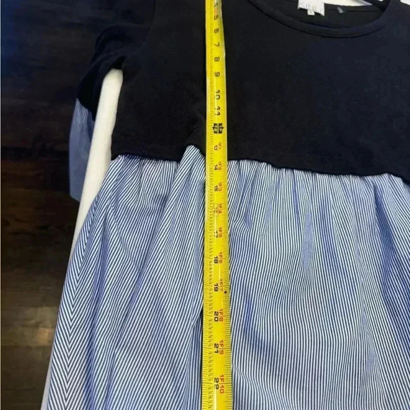 Kinly poplin top black with blue & white stripes bell sleeves size medium - Picture 4 of 4